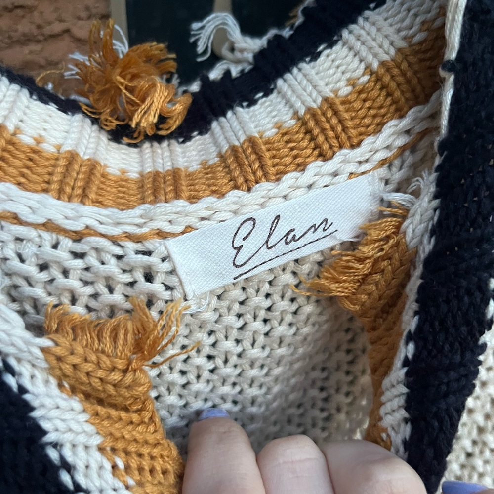 Sweater - Picture 2 of 2